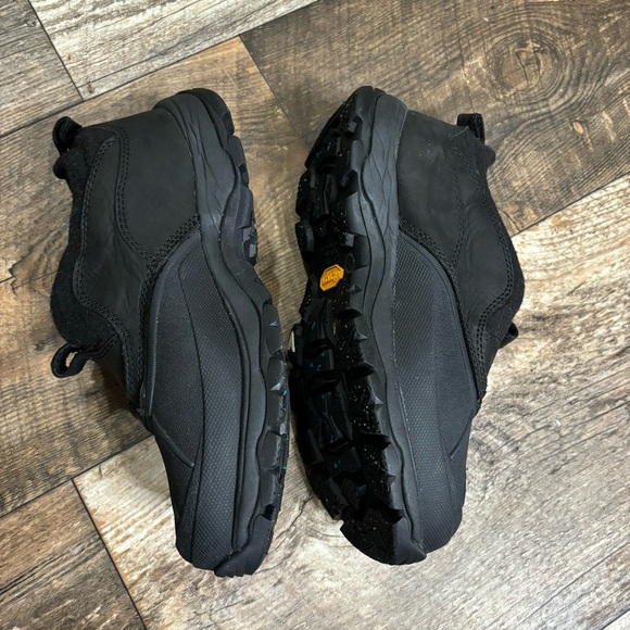 L.L. Bean storm chaser 4 slip on with arctic grip 8 - Picture 4 of 7